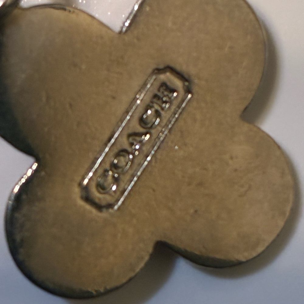 Vintage Coach Breast Cancer Pink and Silver Charm Key Holder - Picture 5 of 10
